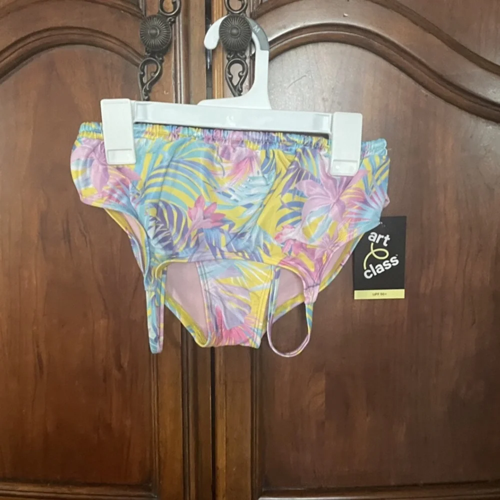 Art Class Girls Swim Set Size: M (7-8)